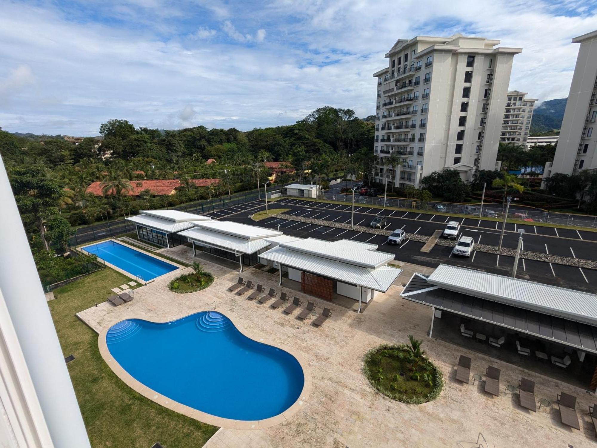 Jaco Beach, Viva Jaco, Ac, Hot Water, 3 Pools, Bbq, Rancho, Office, Gym Apartment Bagian luar foto