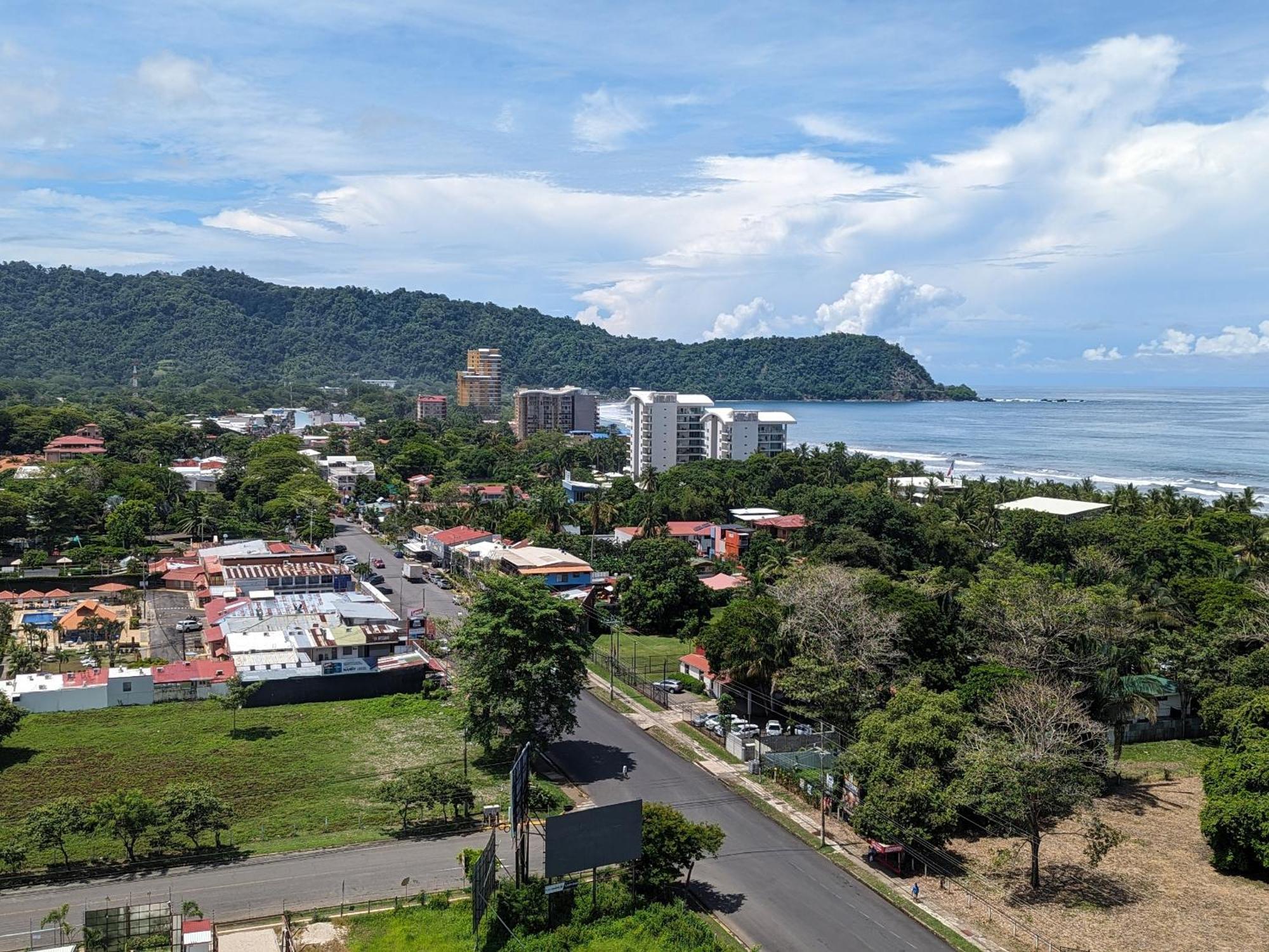 Jaco Beach, Viva Jaco, Ac, Hot Water, 3 Pools, Bbq, Rancho, Office, Gym Apartment Bagian luar foto